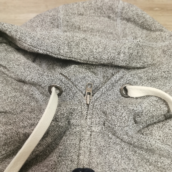 Roots salt and pepper hoody, size small - Picture 4 of 7